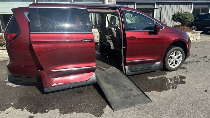 2017 Chrysler Pacifica